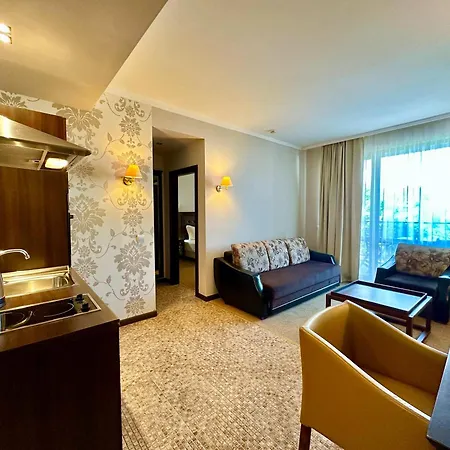 Modern In Royal Апартамент